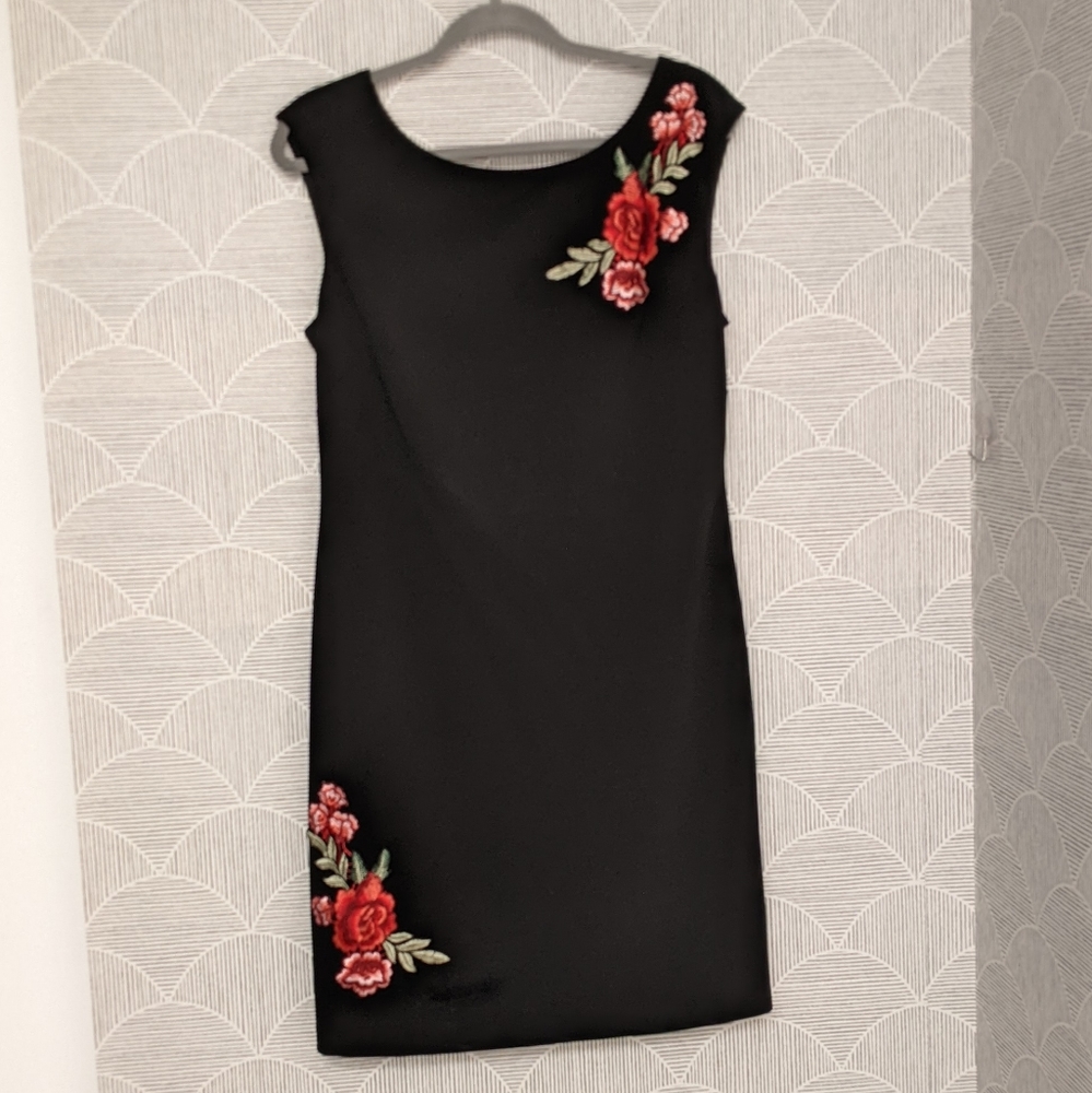 Jessica Howard Black Dress with Rose Accents